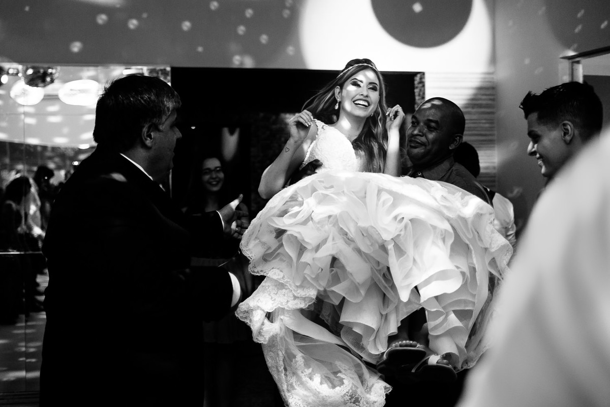 Jogando a noiva pro alto foto de Rickardo Andrade