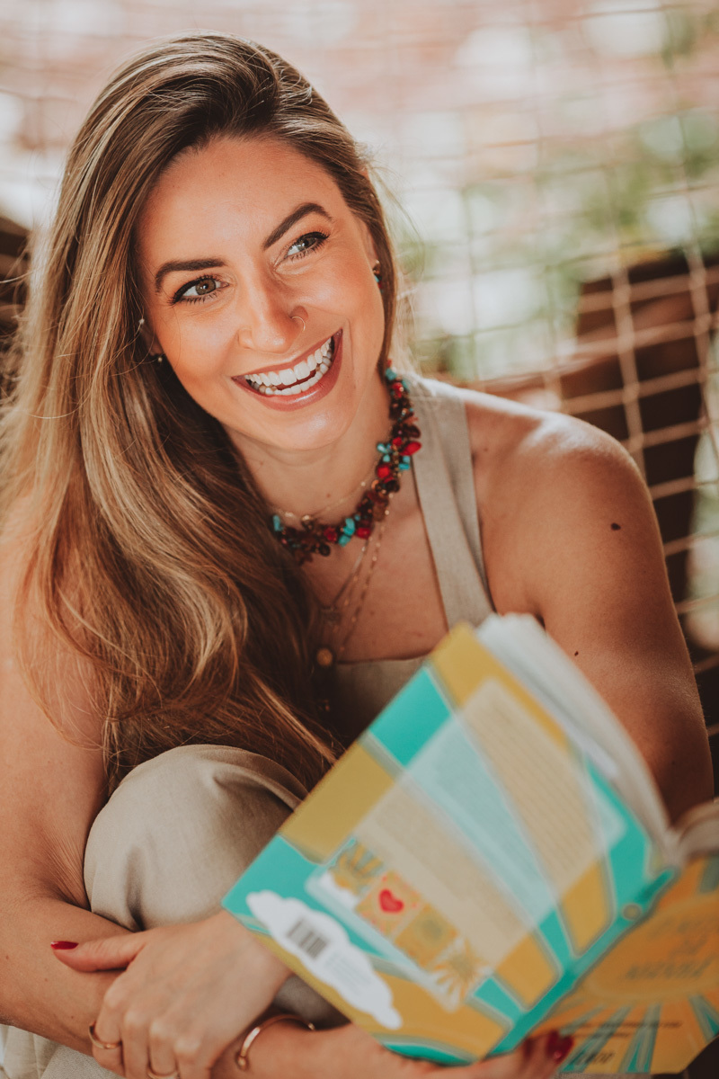 retratos com lçuz natural para ensaio feminino fotografo de maringa Rickardo Andrade