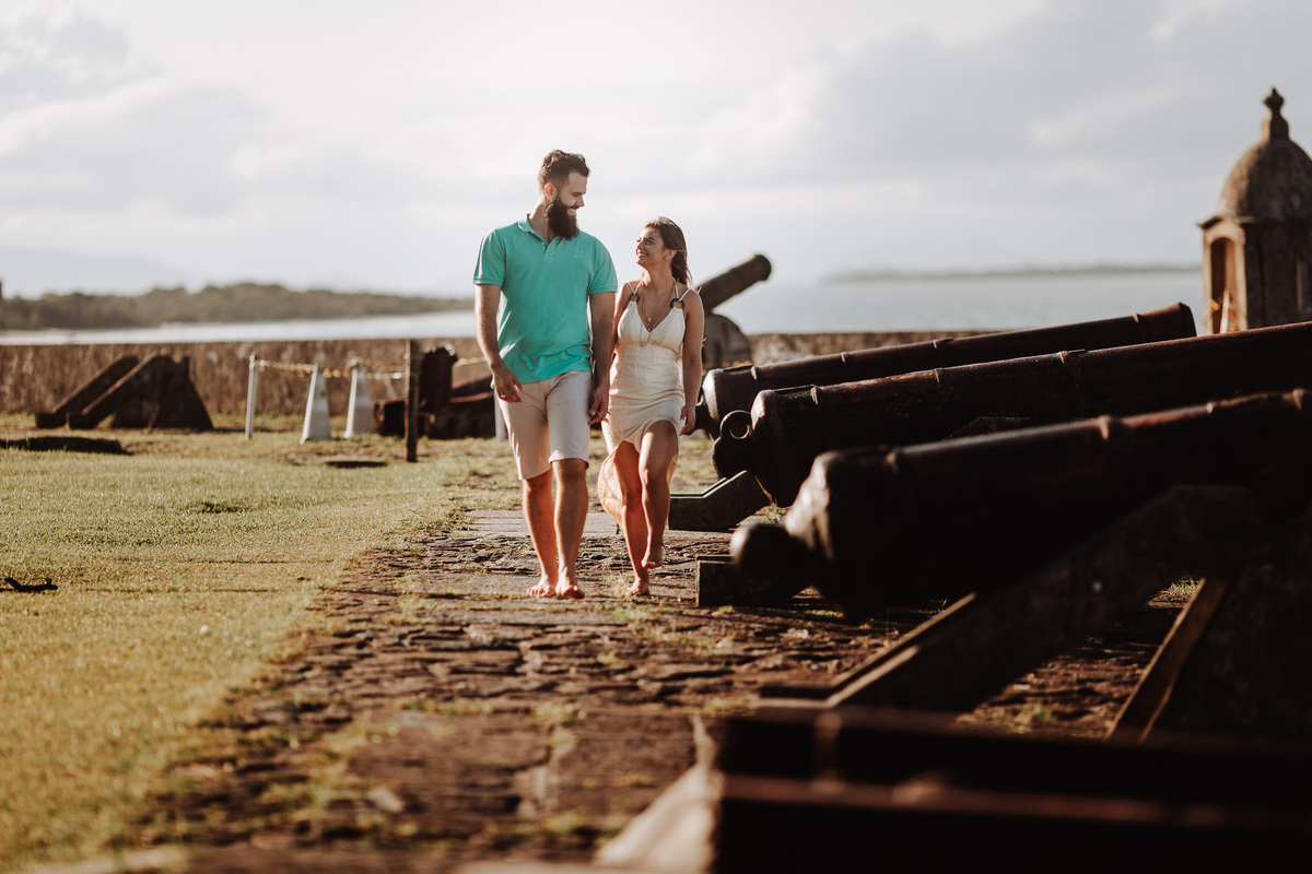 ensaio de pre wedding feito em praias do parana praia da fortaleza 