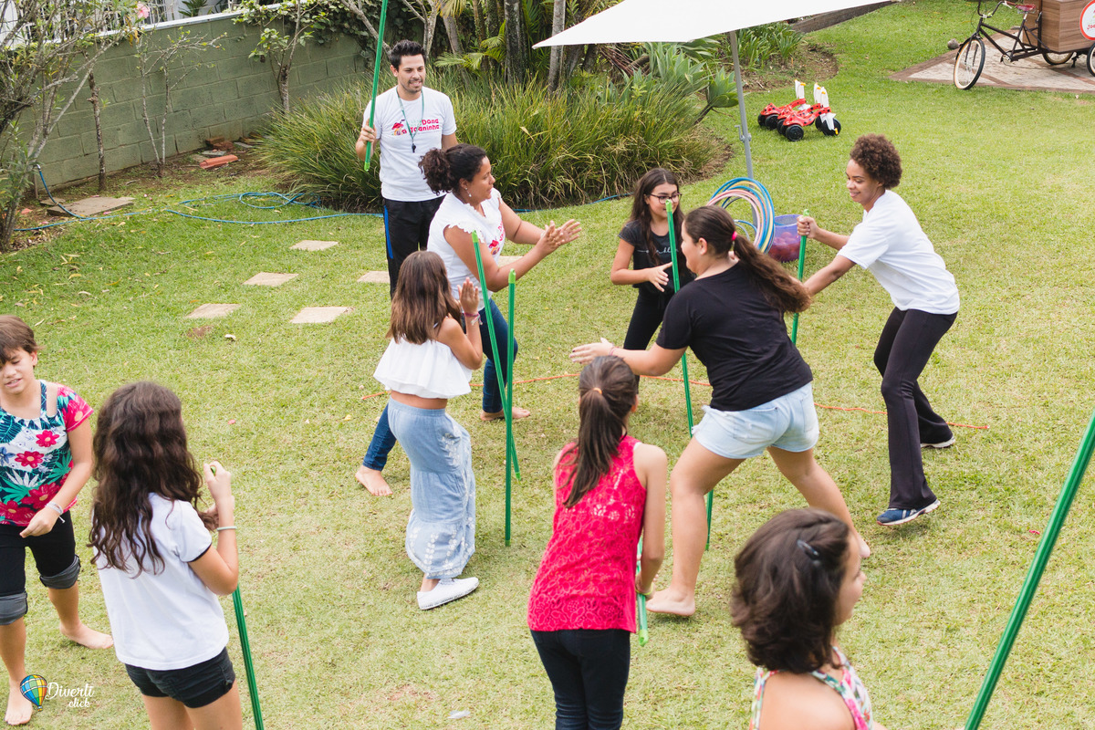 Aniversário Infantil - Mogi das Cruzes - Criança - Brincadeiras - La na casa da dona joaninha
