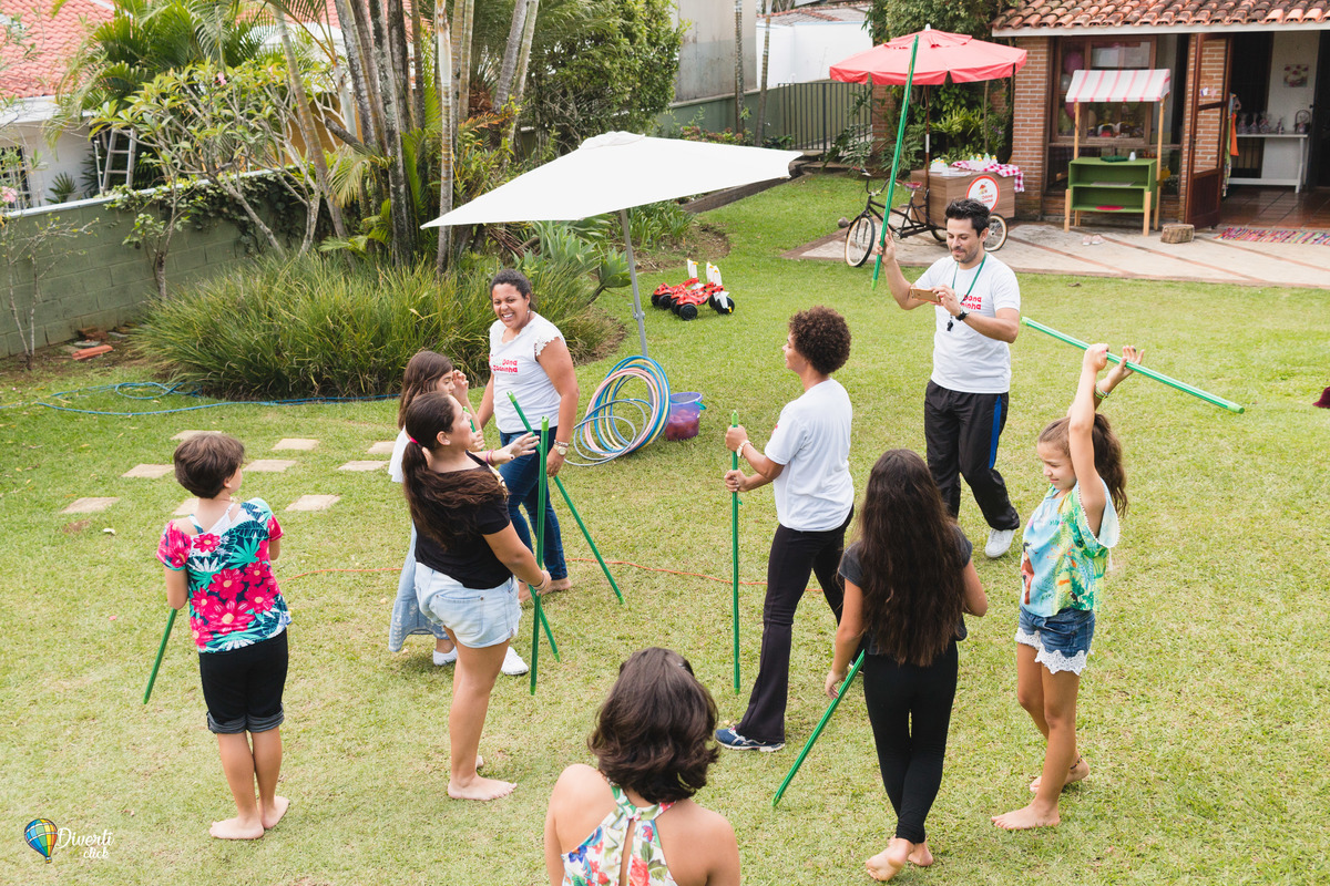 Aniversário Infantil - Mogi das Cruzes - Criança - Brincadeiras - La na casa da dona joaninha