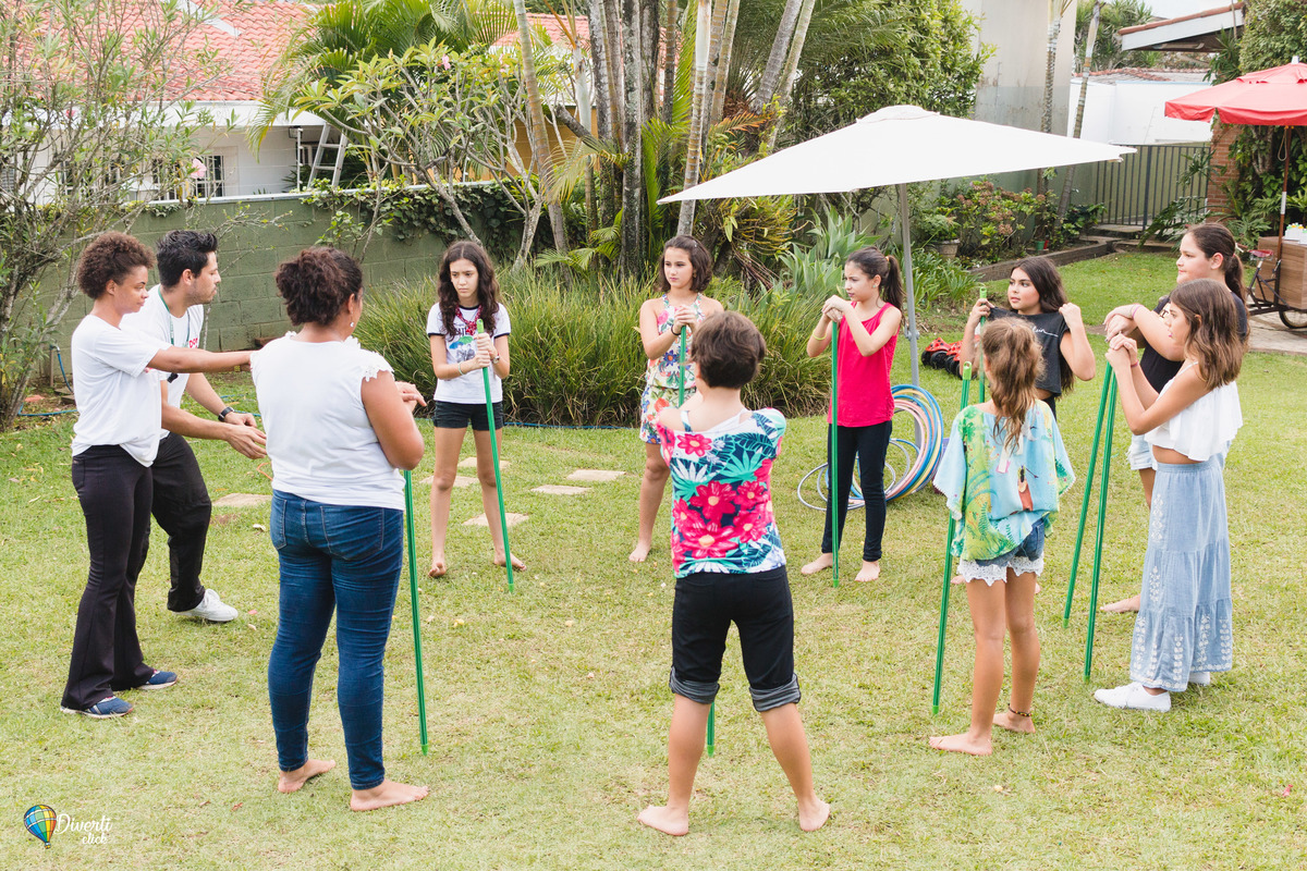 Aniversário Infantil - Mogi das Cruzes - Criança - Brincadeiras - La na casa da dona joaninha