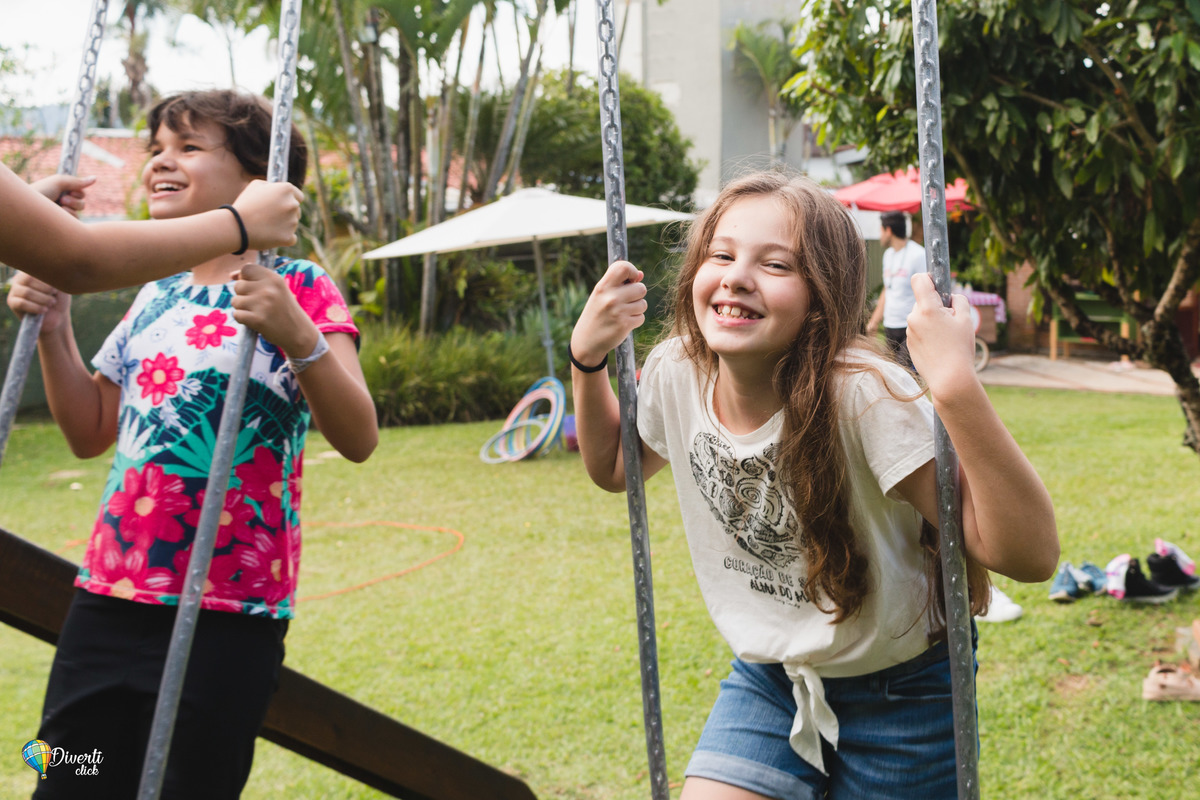 Aniversário Infantil - Mogi das Cruzes - Criança - Brincadeiras - La na casa da dona joaninha