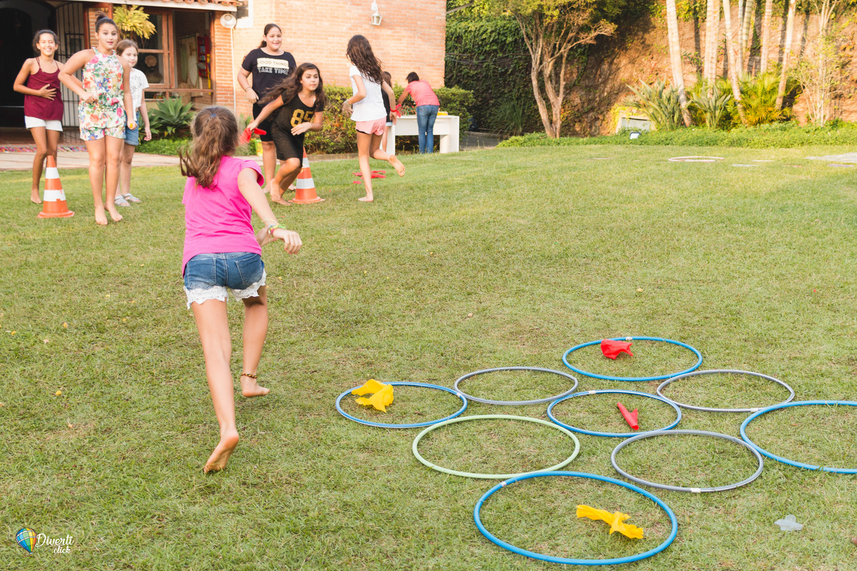 Aniversário Infantil - Mogi das Cruzes - Criança - Brincadeiras - La na casa da dona joaninha