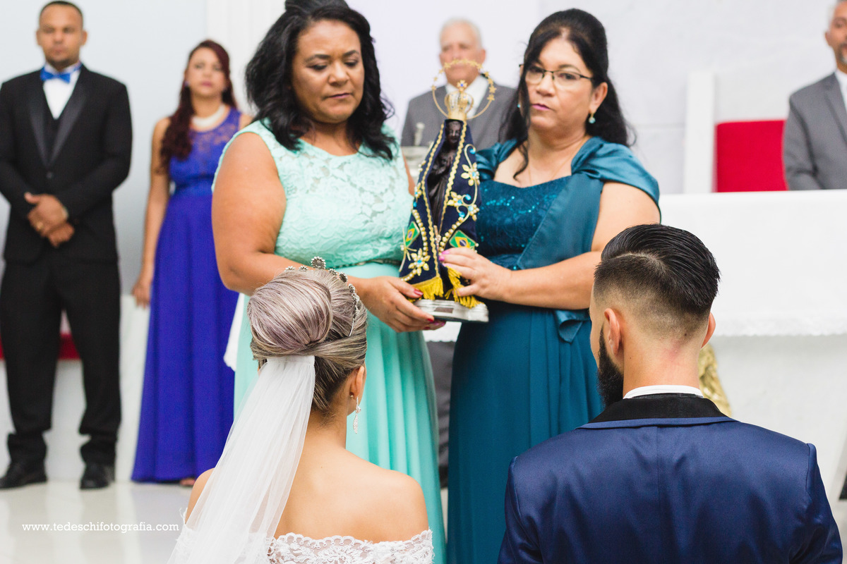 Casamento - Vestido de Noiva - Pre Wedding - Making of - cerimônia - maquiagem de noiva - unha de noiva - buquê