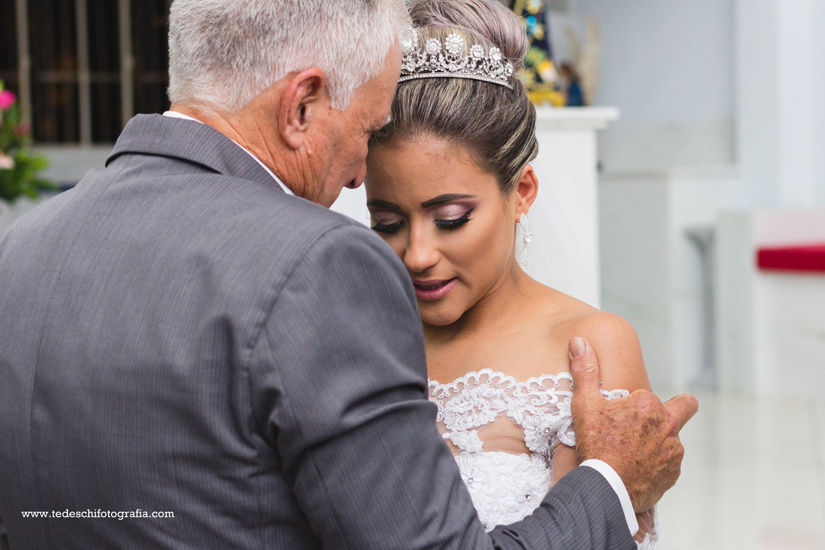 Casamento - Vestido de Noiva - Pre Wedding - Making of - cerimônia - maquiagem de noiva - unha de noiva - buquê