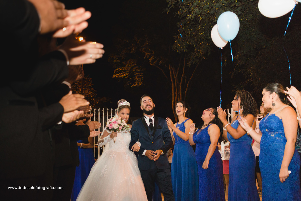 Casamento - Vestido de Noiva - Pre Wedding - Making of - cerimônia - maquiagem de noiva - unha de noiva - buquê