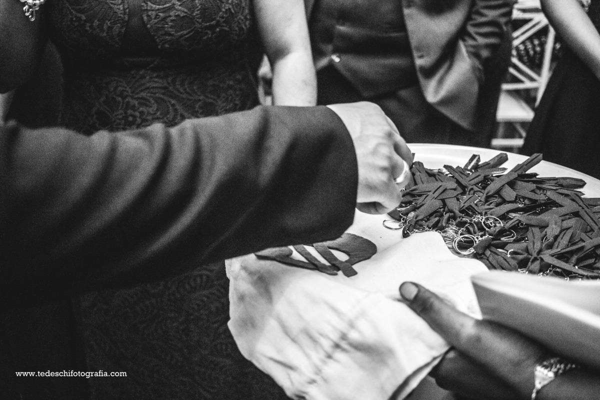 Casamento - Vestido de Noiva - Pre Wedding - Making of - cerimônia - maquiagem de noiva - unha de noiva - buquê