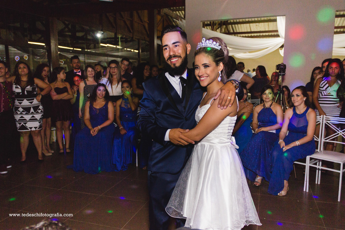 Casamento - Vestido de Noiva - Pre Wedding - Making of - cerimônia - maquiagem de noiva - unha de noiva - buquê