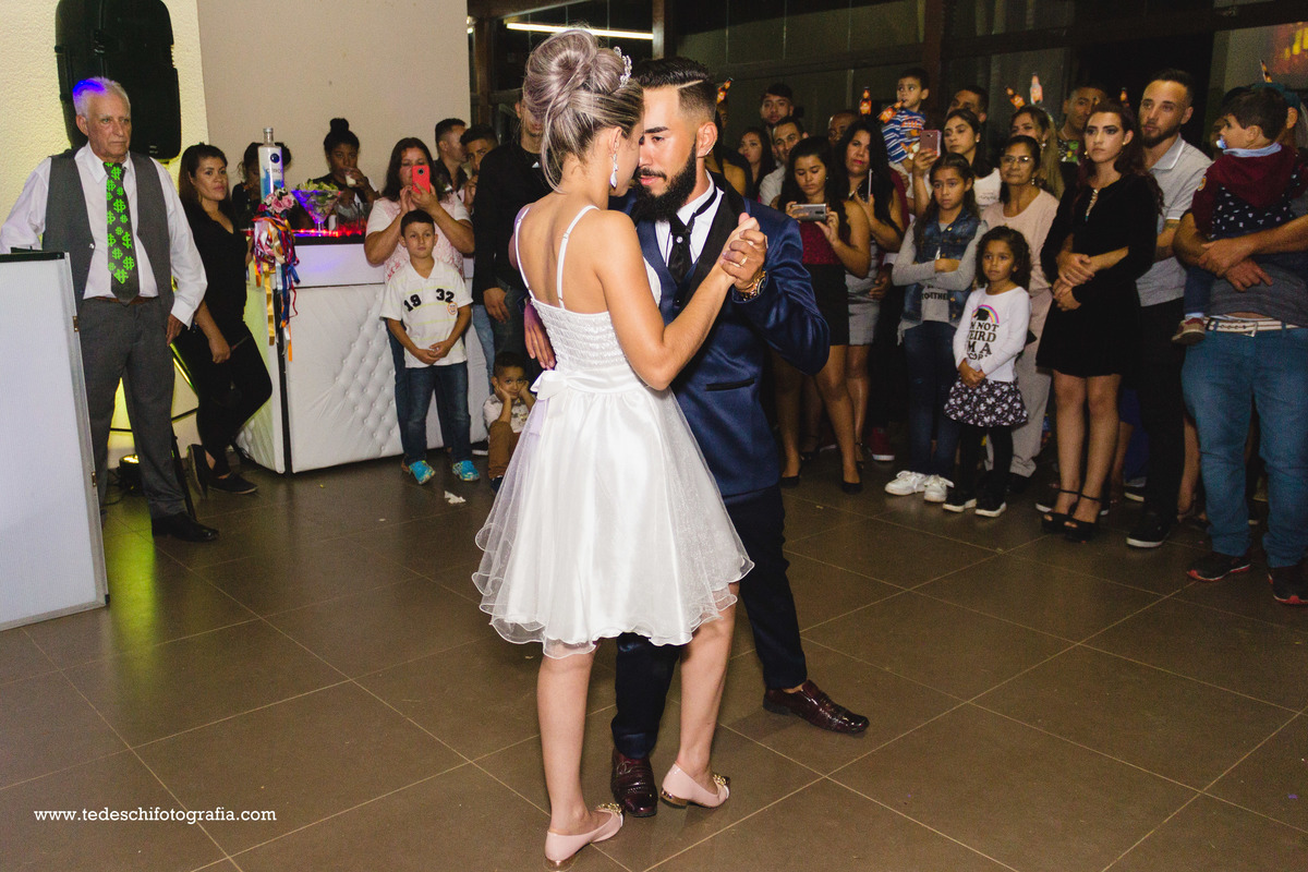 Casamento - Vestido de Noiva - Pre Wedding - Making of - cerimônia - maquiagem de noiva - unha de noiva - buquê