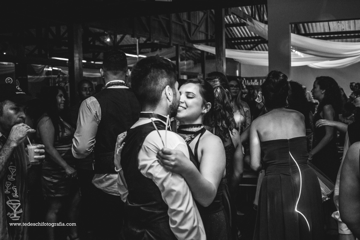 Casamento - Vestido de Noiva - Pre Wedding - Making of - cerimônia - maquiagem de noiva - unha de noiva - buquê