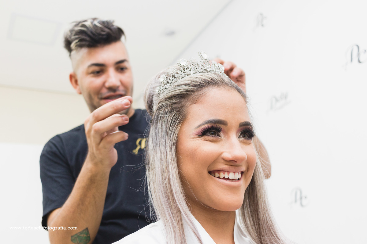 Casamento - Vestido de Noiva - Pre Wedding - Making of - cerimônia - maquiagem de noiva - unha de noiva - buquê