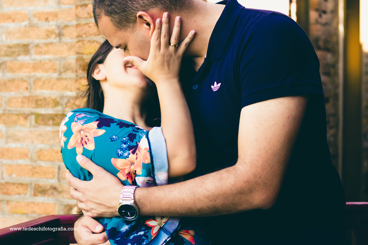 Ensaio de Casal-Paranapiacaba-casamento-fotografia de casamento-ensaio pre wedding-locação para pre wedding - vestido de noiva - aliança de casamento-fotos de casamento - ideias de fotografia