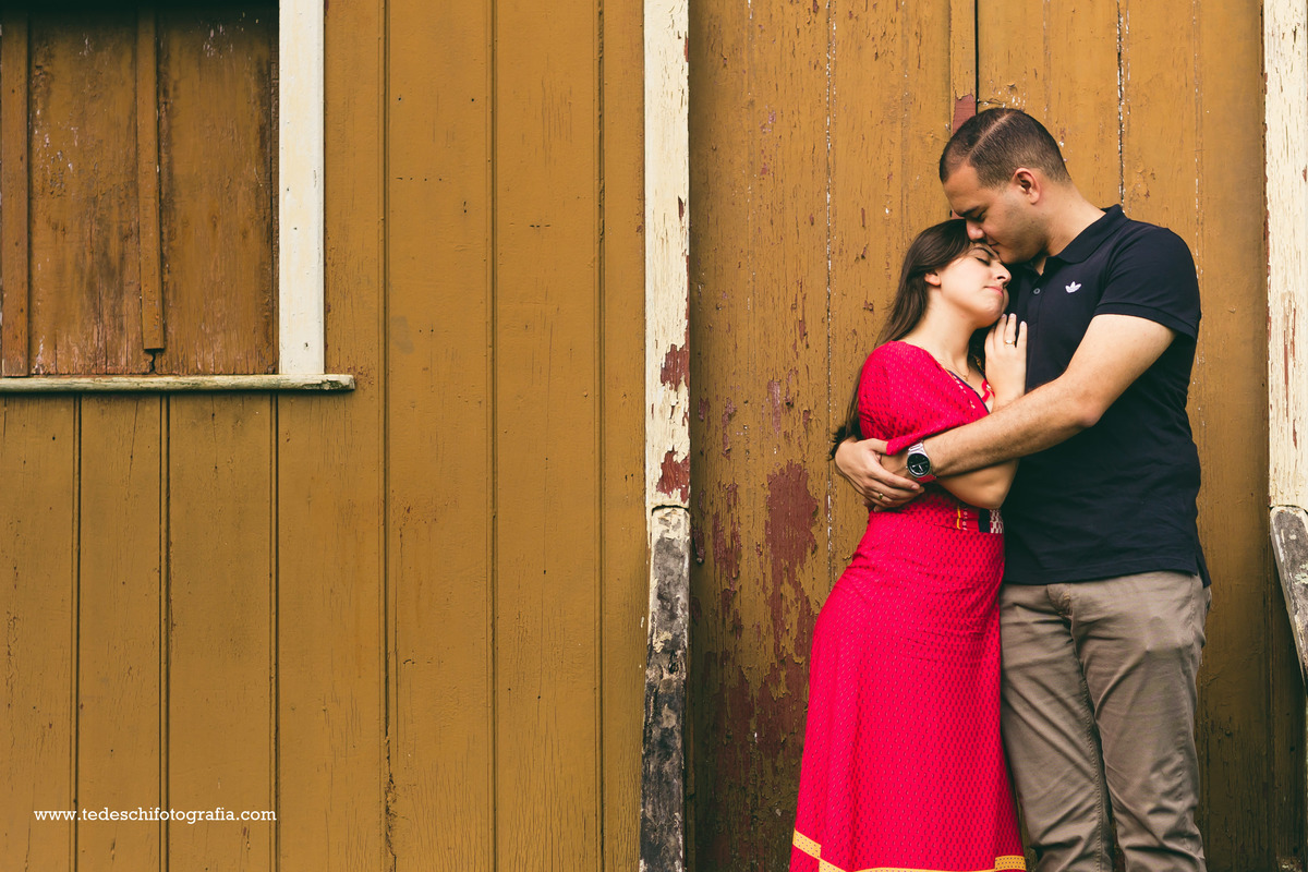Ensaio de Casal-Paranapiacaba-casamento-fotografia de casamento-ensaio pre wedding-locação para pre wedding - vestido de noiva - aliança de casamento-fotos de casamento - ideias de fotografia