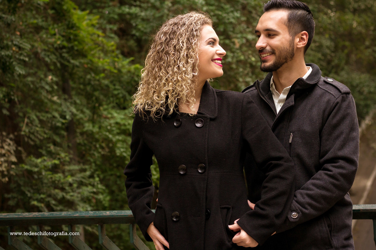 Ensaio - pre wedding - avenida paulista - são paulo - ensaio de casal - ensaio casal rua - parque trianon - avenida paulista - movimentacao - casamento - ensaio de casamento - ensaio de casamento na paulista - vestido de noiva - unha de noiva - são paulo