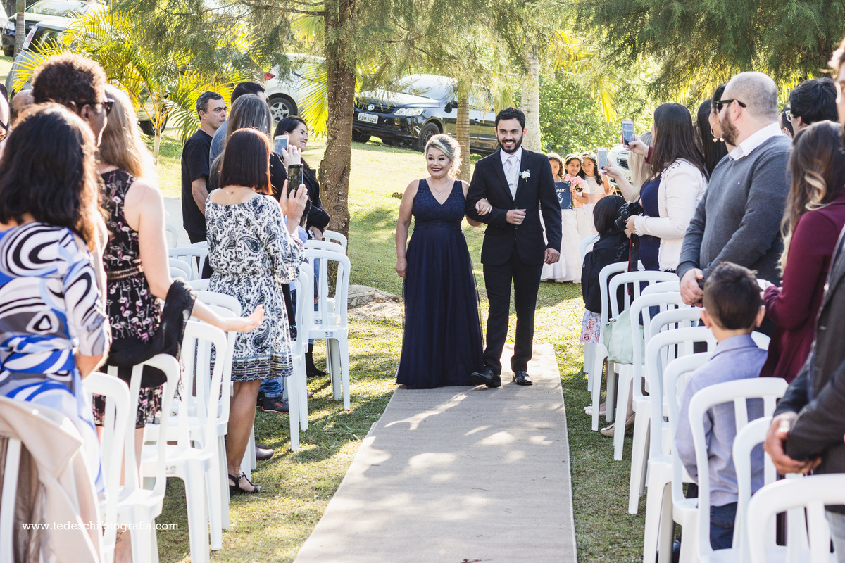 Casamento no campo, Casamento aberto, mogi das cruzes, decoração de casamento, vestido de noiva, casamento mogi das cruzes, buquê de casamento, decoração rústica, casamento rústico, casamento céu aberto, aliança de casamento, casamento cívil