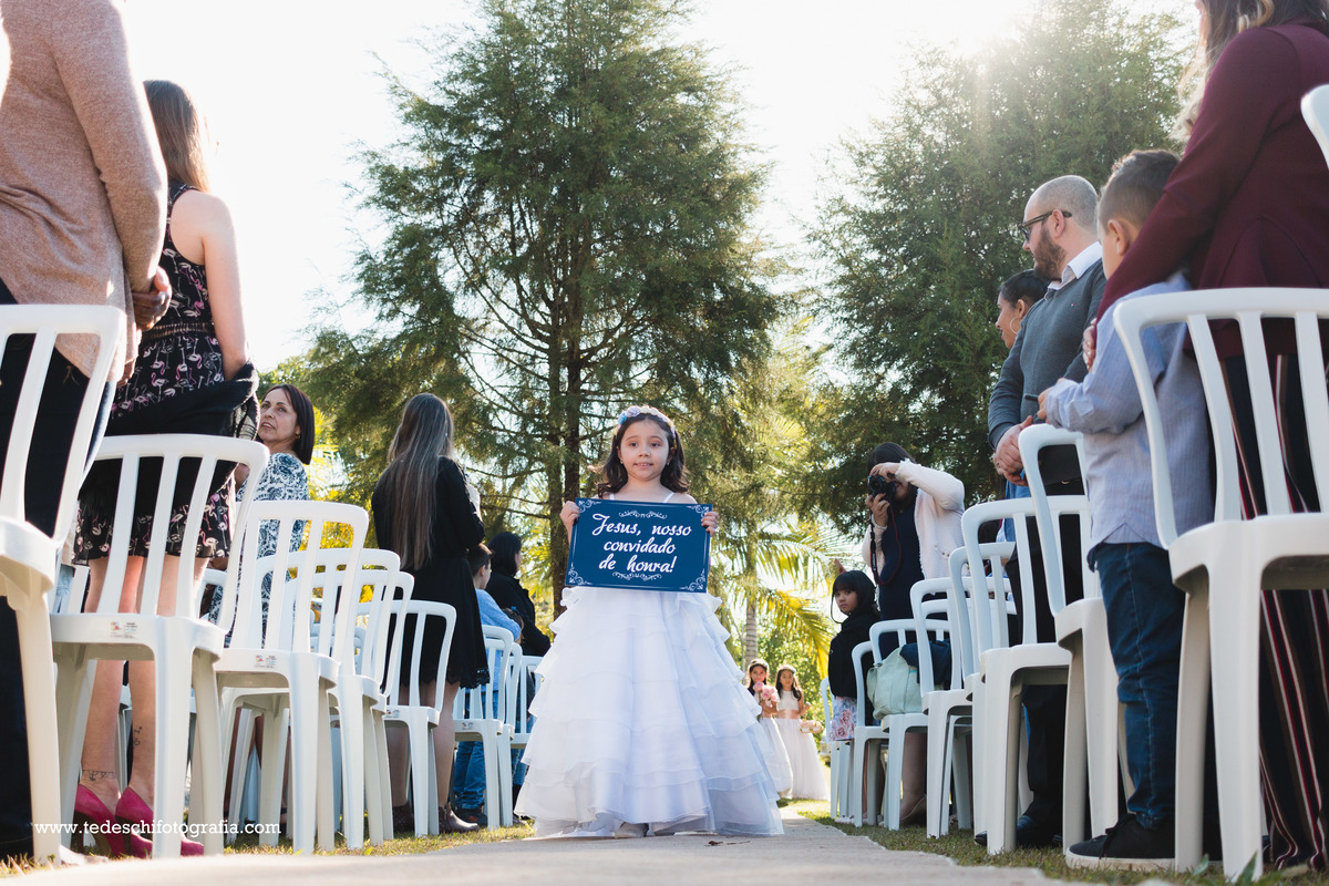 Casamento no campo, Casamento aberto, mogi das cruzes, decoração de casamento, vestido de noiva, casamento mogi das cruzes, buquê de casamento, decoração rústica, casamento rústico, casamento céu aberto, aliança de casamento, casamento cívil