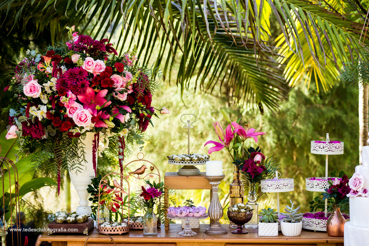 Casamento no campo, Casamento aberto, mogi das cruzes, decoração de casamento, vestido de noiva, casamento mogi das cruzes, buquê de casamento, decoração rústica, casamento rústico, casamento céu aberto, aliança de casamento, casamento cívil