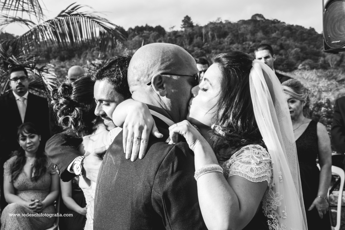 Casamento no campo, Casamento aberto, mogi das cruzes, decoração de casamento, vestido de noiva, casamento mogi das cruzes, buquê de casamento, decoração rústica, casamento rústico, casamento céu aberto, aliança de casamento, casamento cívil
