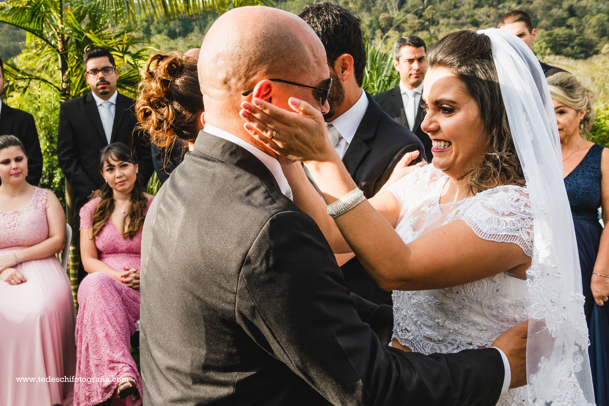 Casamento no campo, Casamento aberto, mogi das cruzes, decoração de casamento, vestido de noiva, casamento mogi das cruzes, buquê de casamento, decoração rústica, casamento rústico, casamento céu aberto, aliança de casamento, casamento cívil