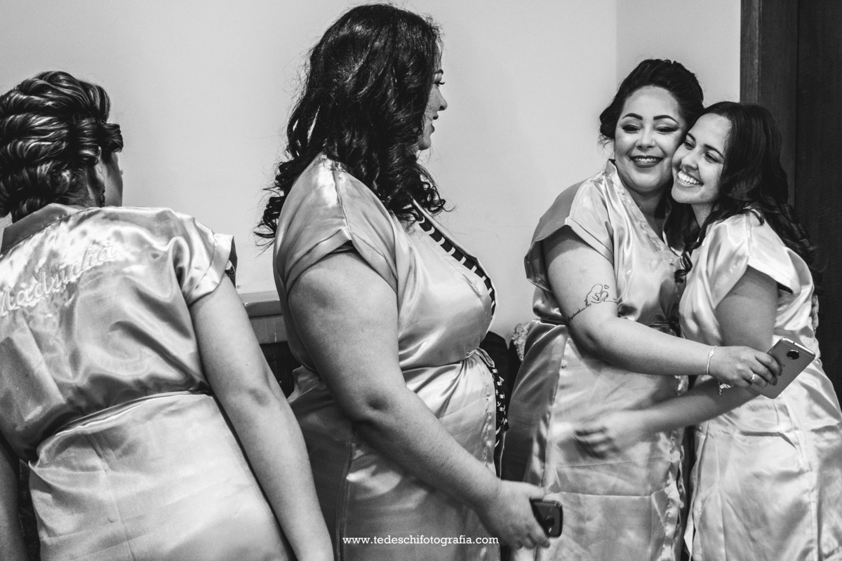 Casamento-Mansão Isadora Cortez - São Paulo - Decoração de casamento-vestido de casamento-sapato da noiva-making of da noiva - making of do noivo - sapato pra casamento - brinco pra casamento-maquiagem de casamento - buffet de casamento-noivas de são paul