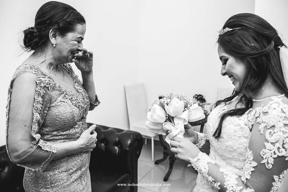 Casamento-Mansão Isadora Cortez - São Paulo - Decoração de casamento-vestido de casamento-sapato da noiva-making of da noiva - making of do noivo - sapato pra casamento - brinco pra casamento-maquiagem de casamento - buffet de casamento-noivas de são paul