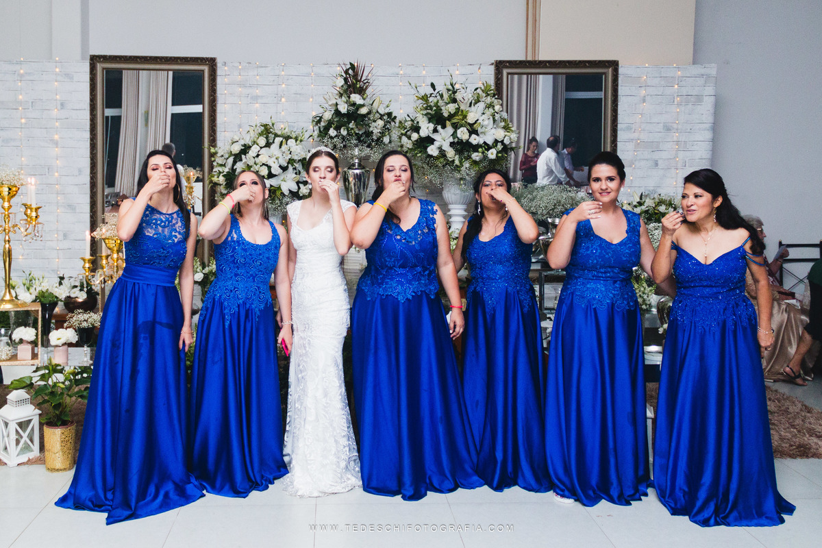 Casamento, Guararema, Fv Decoração e Assessoria, Dj Renam Mathias, Buffet Brion, Sitio Pintado, decoração de casamento, vestido de noiva, flores, maquiagem noiva, regis click mais, cabine de foto, mogi das cruzes, carro de noiva, aliança, noivo, terno