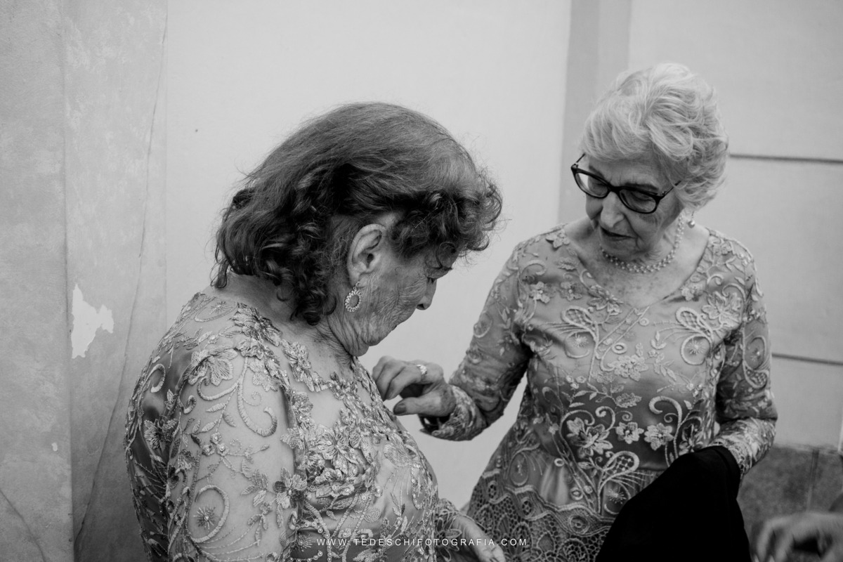 Casamento, Guararema, Fv Decoração e Assessoria, Dj Renam Mathias, Buffet Brion, Sitio Pintado, decoração de casamento, vestido de noiva, flores, maquiagem noiva, regis click mais, cabine de foto, mogi das cruzes, carro de noiva, aliança, noivo, terno