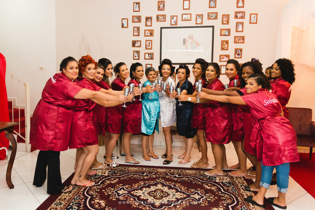 Casamento, Guararema, Fv Decoração e Assessoria, Dj Renam Mathias, Buffet Brion, Mogi das Cruzes, decoração de casamento, vestido de noiva, flores, maquiagem noiva, cabine de foto, carro da noiva, noivado mogi das cruzes, mansão das noivas, Gisele Grenza