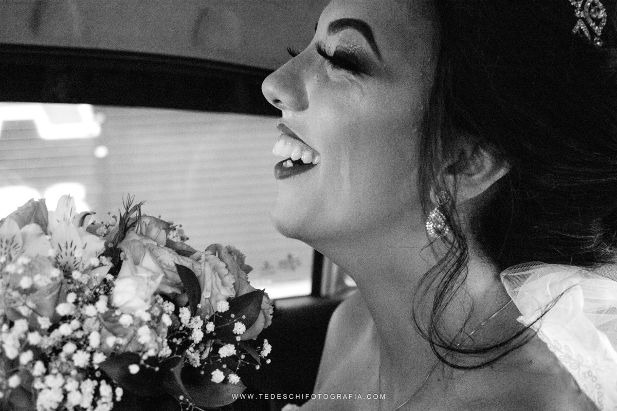 Casamento, Guararema, Fv Decoração e Assessoria, Dj Renam Mathias, Buffet Brion, Mogi das Cruzes, decoração de casamento, vestido de noiva, flores, maquiagem noiva, cabine de foto, carro da noiva, noivado mogi das cruzes, mansão das noivas, Gisele Grenza
