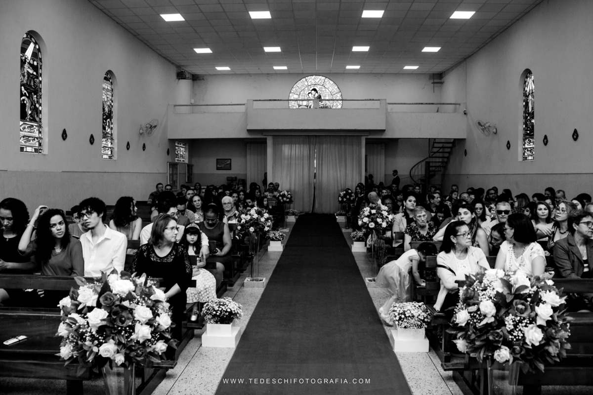 Casamento, Guararema, Fv Decoração e Assessoria, Dj Renam Mathias, Buffet Brion, Mogi das Cruzes, decoração de casamento, vestido de noiva, flores, maquiagem noiva, cabine de foto, carro da noiva, noivado mogi das cruzes, mansão das noivas, Gisele Grenza