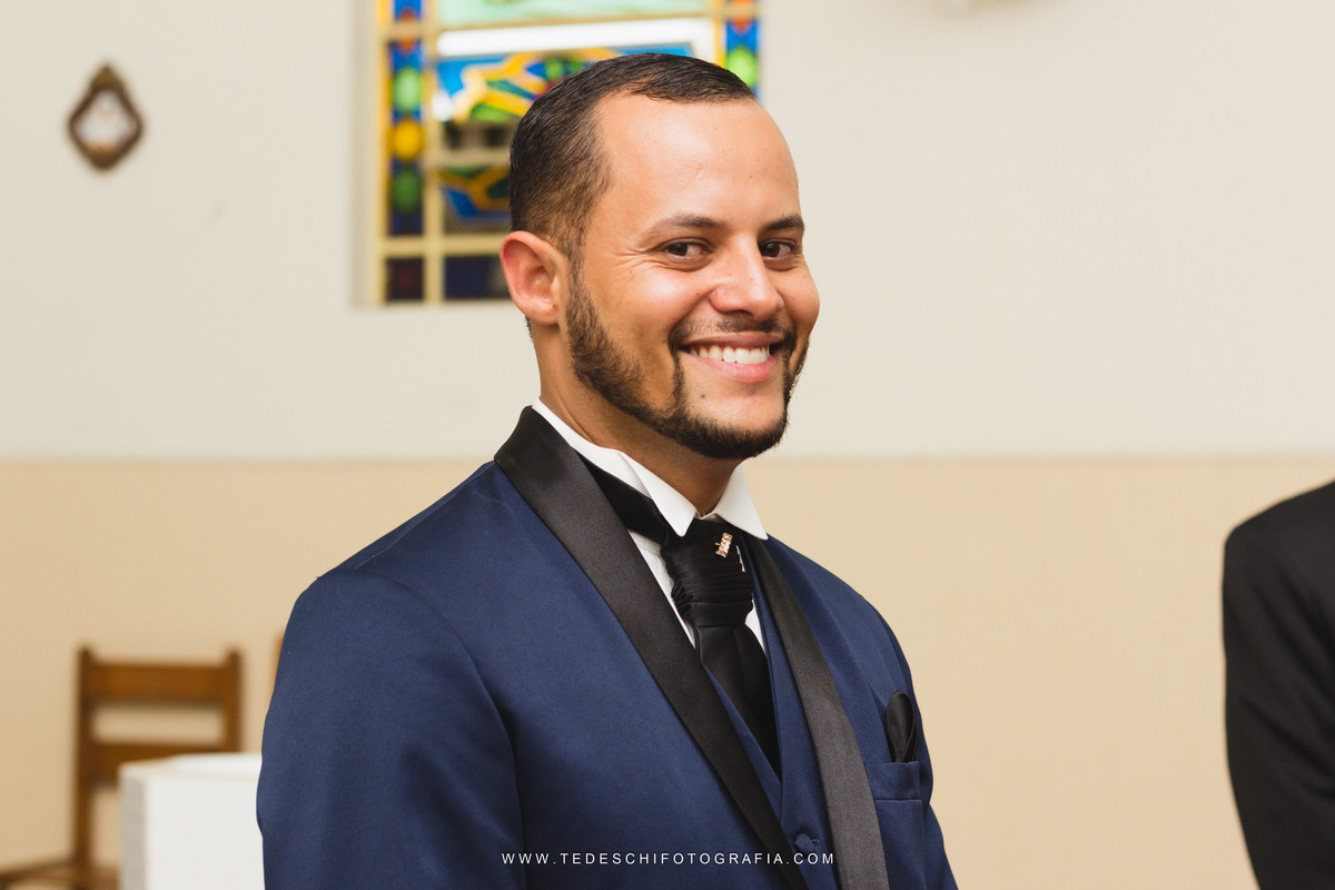Casamento, Guararema, Fv Decoração e Assessoria, Dj Renam Mathias, Buffet Brion, Mogi das Cruzes, decoração de casamento, vestido de noiva, flores, maquiagem noiva, cabine de foto, carro da noiva, noivado mogi das cruzes, mansão das noivas, Gisele Grenza