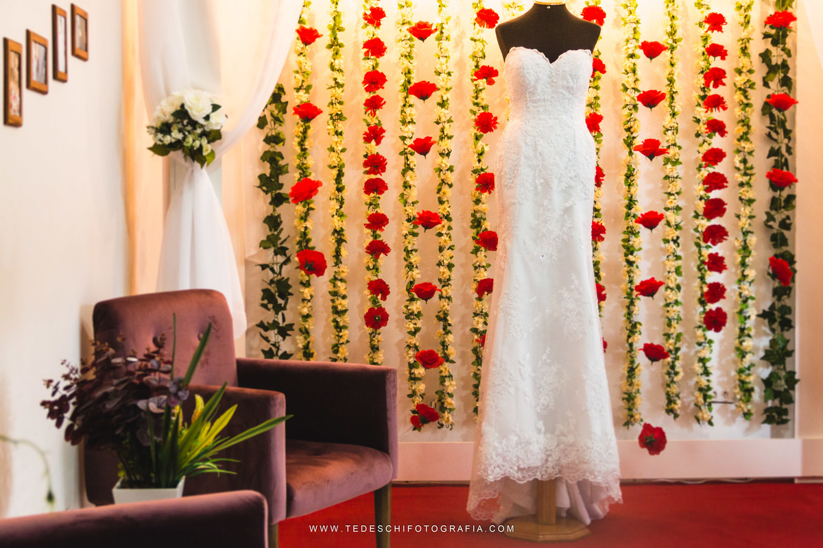 Casamento, Guararema, Fv Decoração e Assessoria, Dj Renam Mathias, Buffet Brion, Mogi das Cruzes, decoração de casamento, vestido de noiva, flores, maquiagem noiva, cabine de foto, carro da noiva, noivado mogi das cruzes, mansão das noivas, Gisele Grenza