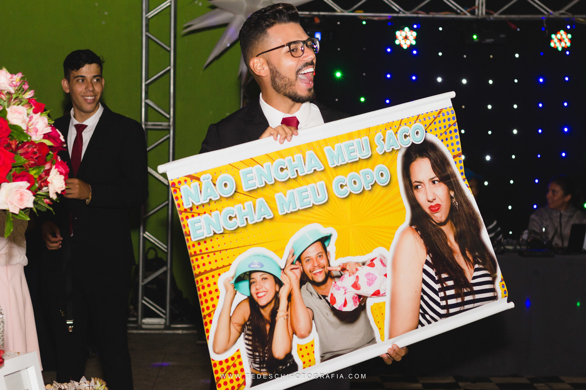 Casamento, Guararema, Fv Decoração e Assessoria, Dj Renam Mathias, Buffet Brion, Mogi das Cruzes, decoração de casamento, vestido de noiva, flores, maquiagem noiva, cabine de foto, carro da noiva, noivado mogi das cruzes, mansão das noivas, Gisele Grenza
