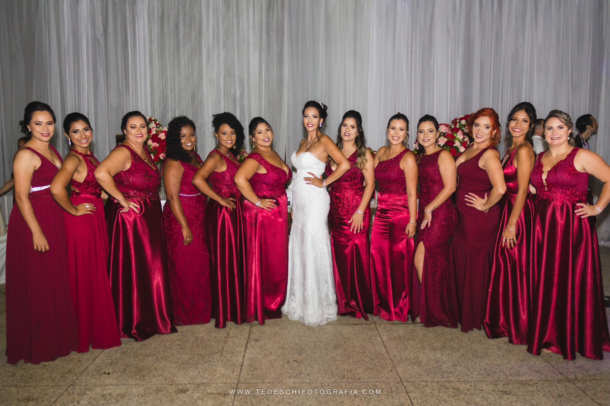 Casamento, Guararema, Fv Decoração e Assessoria, Dj Renam Mathias, Buffet Brion, Mogi das Cruzes, decoração de casamento, vestido de noiva, flores, maquiagem noiva, cabine de foto, carro da noiva, noivado mogi das cruzes, mansão das noivas, Gisele Grenza