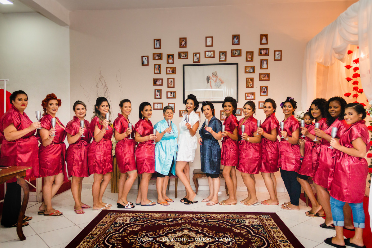 Casamento, Guararema, Fv Decoração e Assessoria, Dj Renam Mathias, Buffet Brion, Mogi das Cruzes, decoração de casamento, vestido de noiva, flores, maquiagem noiva, cabine de foto, carro da noiva, noivado mogi das cruzes, mansão das noivas, Gisele Grenza