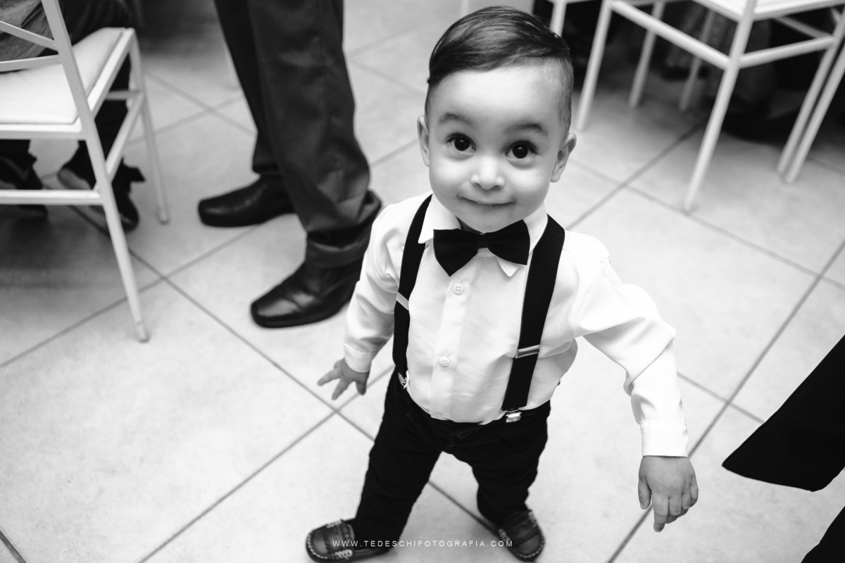 Vestido de noiva, decoração de casamento, making of de casamento, fotografia de casamento, casamento em mogi das cruzes, padrinhos e madrinhas, daminha, igrejas para casamento, emoção no casamento, penteado para noivas, look para casamento