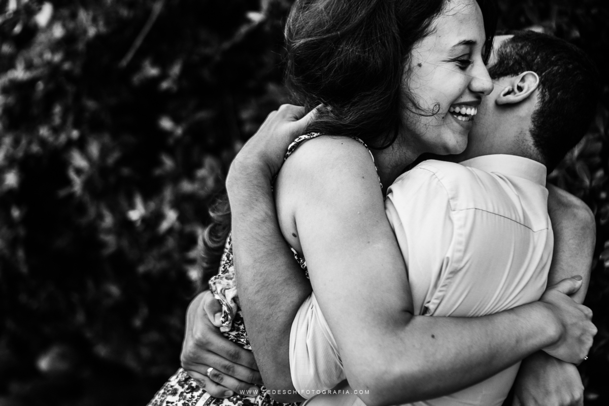 Ensaio na praia, ensaio de casal, pre wedding, ensaio de praia, casamento em mogi das cruzes, decoração de casamento, alegria de casamento, dj para casamento, casamento na praia, lugares para casamento, vestido de noiva, maquiagem para casamento