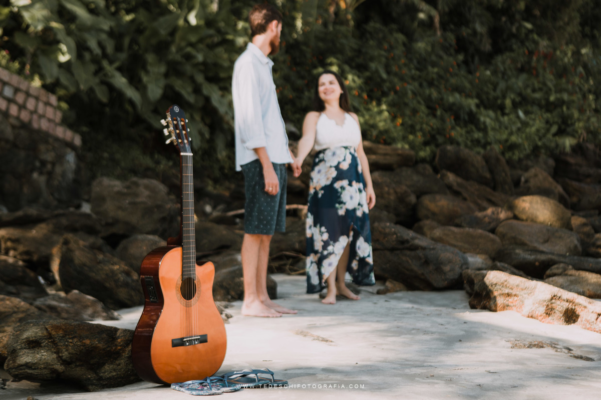 nascer do sol, praia, fotografia de casal, ensaio na praia, vestido de noiva, vestido de madrinha, maquiagem para casamento, mogi das cruzes, sitio his, dj renam mathias, dj rodrigo dantas, be boutique eventos, pinterest, como fazer fotos na praia