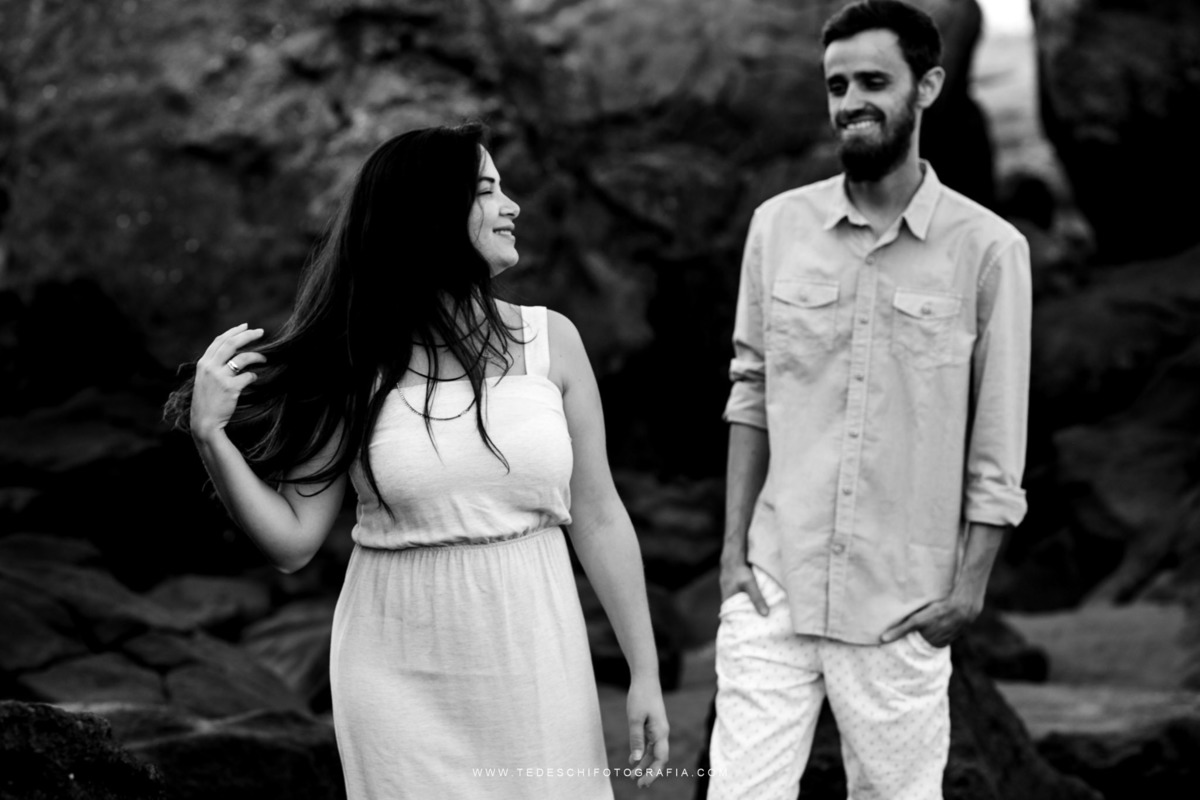 nascer do sol, praia, fotografia de casal, ensaio na praia, vestido de noiva, vestido de madrinha, maquiagem para casamento, mogi das cruzes, sitio his, dj renam mathias, dj rodrigo dantas, be boutique eventos, pinterest, como fazer fotos na praia