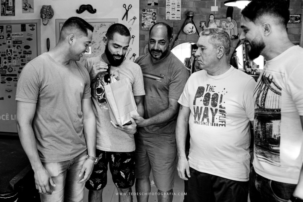 Casamento, fotografia de casamento, mogi das cruzes, sitio nha chica, maquiagem de noiva, noivas em ação, barbearia ipiranga, decoração de casamento, vestido de noiva, maquiagem de noiva, making of da noiva, making of do noivo