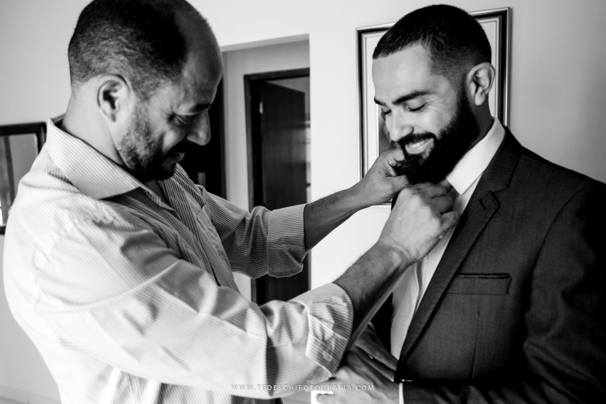 Casamento, fotografia de casamento, mogi das cruzes, sitio nha chica, maquiagem de noiva, noivas em ação, barbearia ipiranga, decoração de casamento, vestido de noiva, maquiagem de noiva, making of da noiva, making of do noivo