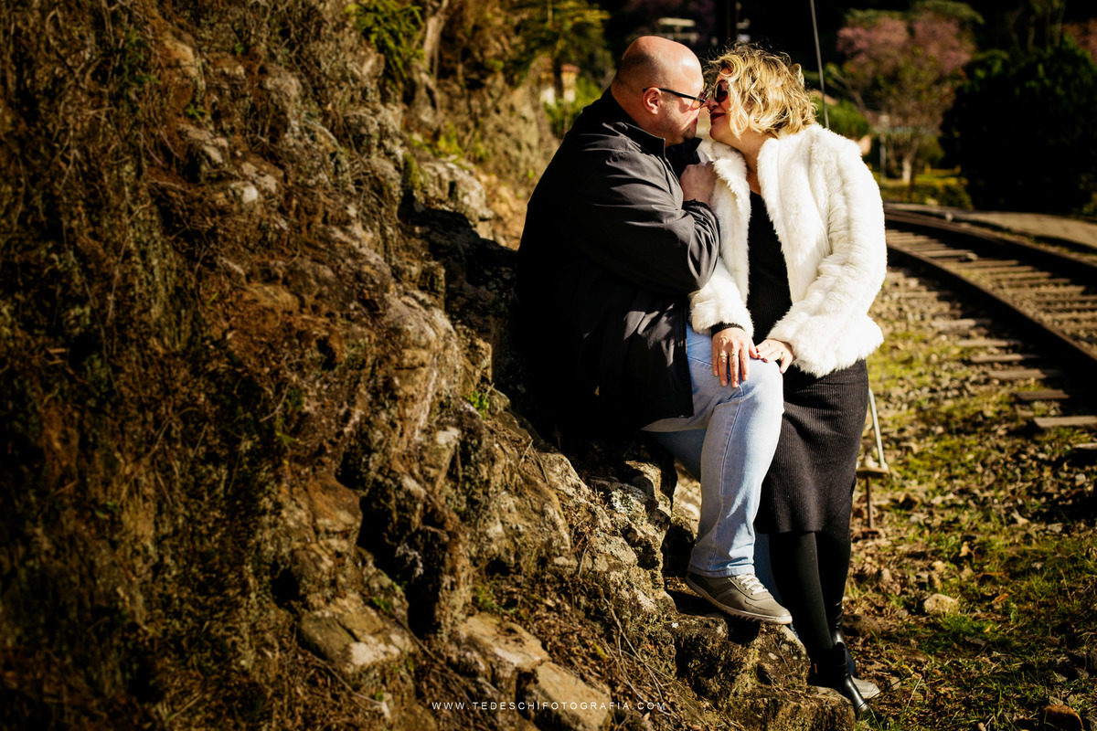 Campos do Jordão, Ensaio pre casamento, ensaio no frio, casamento, inverno, casamento na praia, fotografia de pessoas maduras, dicas de fotografia, dicas de decoração, decoração de casamento, flores de campos do jordão, café, Eugênio Lefévre