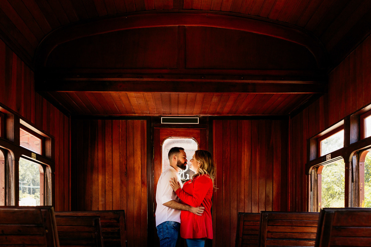 Guararema, São Paulo, Ensaio de casal, Mogi das cruzes, vestido de noiva, casamentos mogi das cruzes, aliança de casamentos, ensaios no campo, ensaio em guararema, fotografia de casamento, fotografo de casamento, 