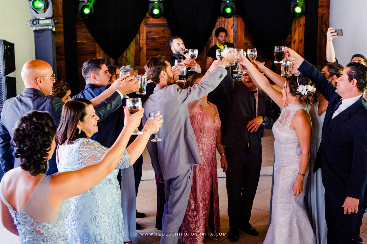 Casamento, recanto premiere, dj rodrigo dantas, assessoria santo cupido, noivas, vestido de noiva, casamentos 2019, casamentos 2020, buffet pra casamento decoração de casamento, maquiagem de casamento, gregory II, salão de cabelo para casamento