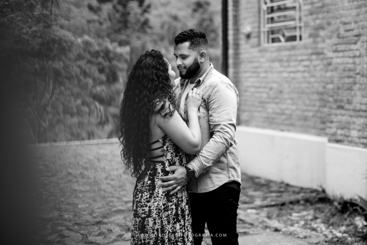 Ensaio de casamento, pre casamento, onde fazer um ensaio de casamento, ensaio em paranapiacaba, o que fazer em paranapiacaba, indicação de lugares para pre casamento, estou noiva e quero casar, meu noivo não gosta de fotos, fotografia para casamento, 