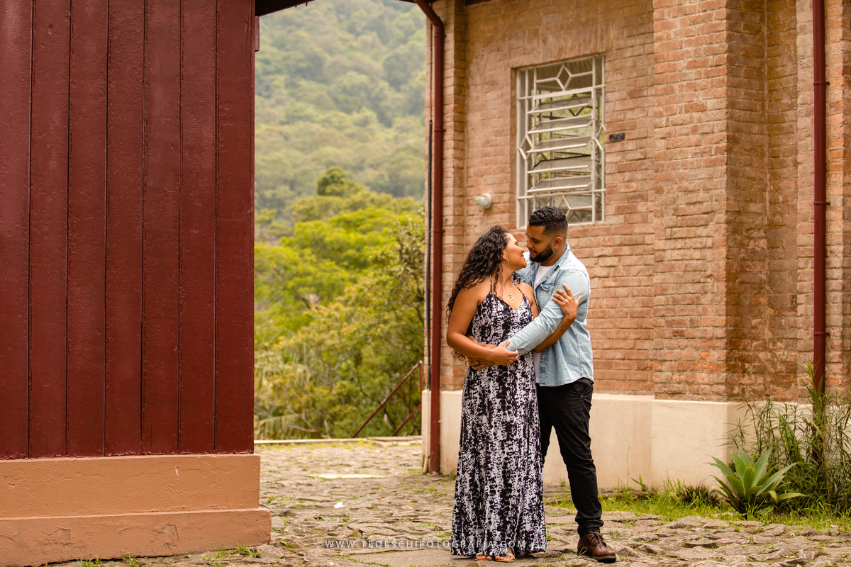Ensaio de casamento, pre casamento, onde fazer um ensaio de casamento, ensaio em paranapiacaba, o que fazer em paranapiacaba, indicação de lugares para pre casamento, estou noiva e quero casar, meu noivo não gosta de fotos, fotografia para casamento, 