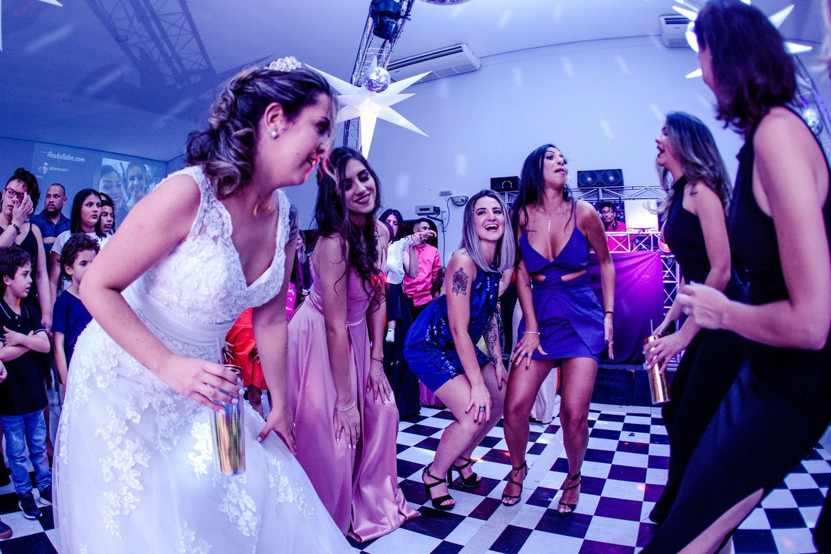 Casamento, recanto premiere, dj rodrigo dantas, assessoria santo cupido, noivas, vestido de noiva, casamentos 2019, casamentos 2020, buffet pra casamento decoração de casamento, maquiagem de casamento, gregory II, salão de cabelo para casamento