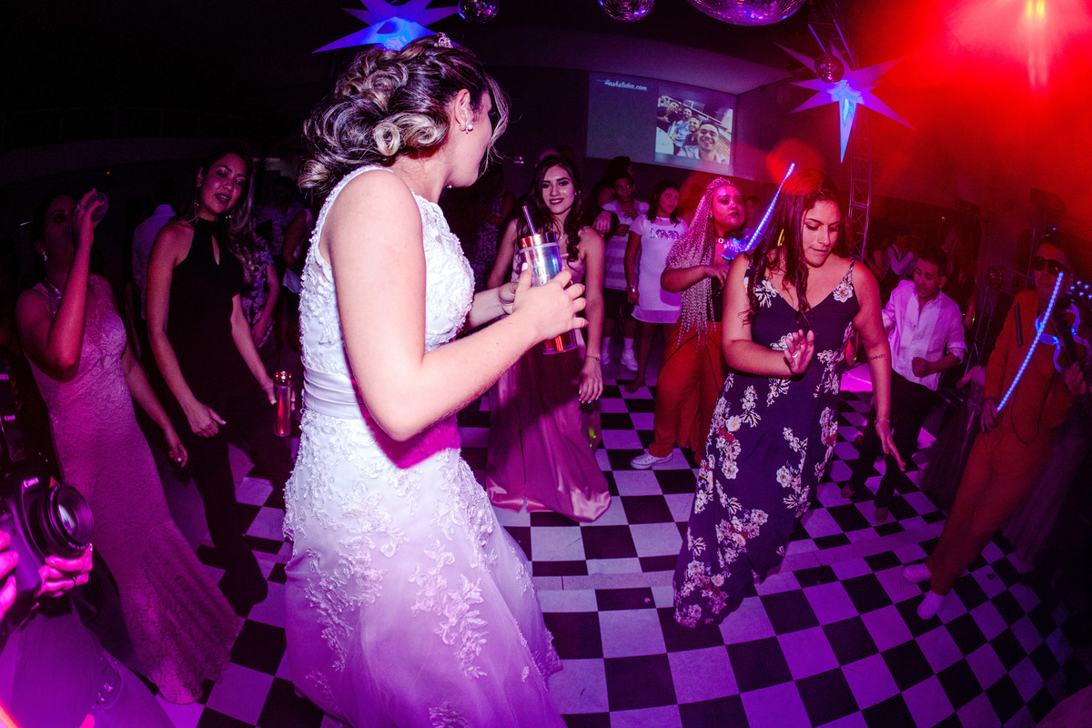 Casamento, recanto premiere, dj rodrigo dantas, assessoria santo cupido, noivas, vestido de noiva, casamentos 2019, casamentos 2020, buffet pra casamento decoração de casamento, maquiagem de casamento, gregory II, salão de cabelo para casamento