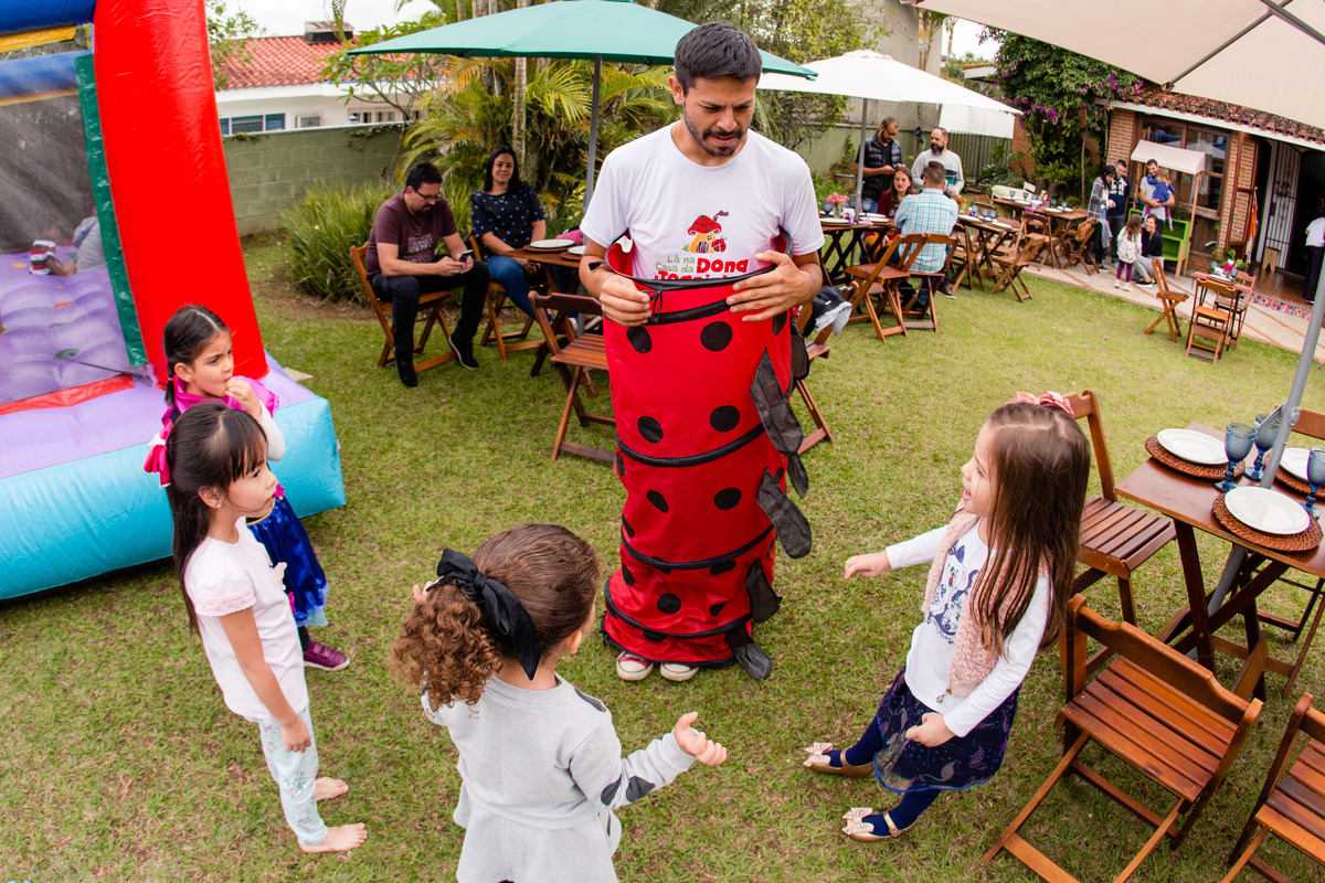 Aniversário Infantil, Festa Infantil, la na casa da dona Joaninha, Atividades, crianças, buffet infantil, musicalização, oficinas, mogi das cruzes